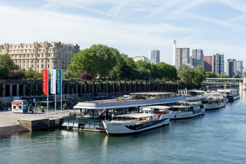 vedettes-de-paris-choisissent-sohorsys