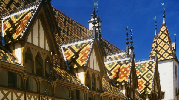 Les Hospices Civils de Beaune s'engagent avec Chronos Santé